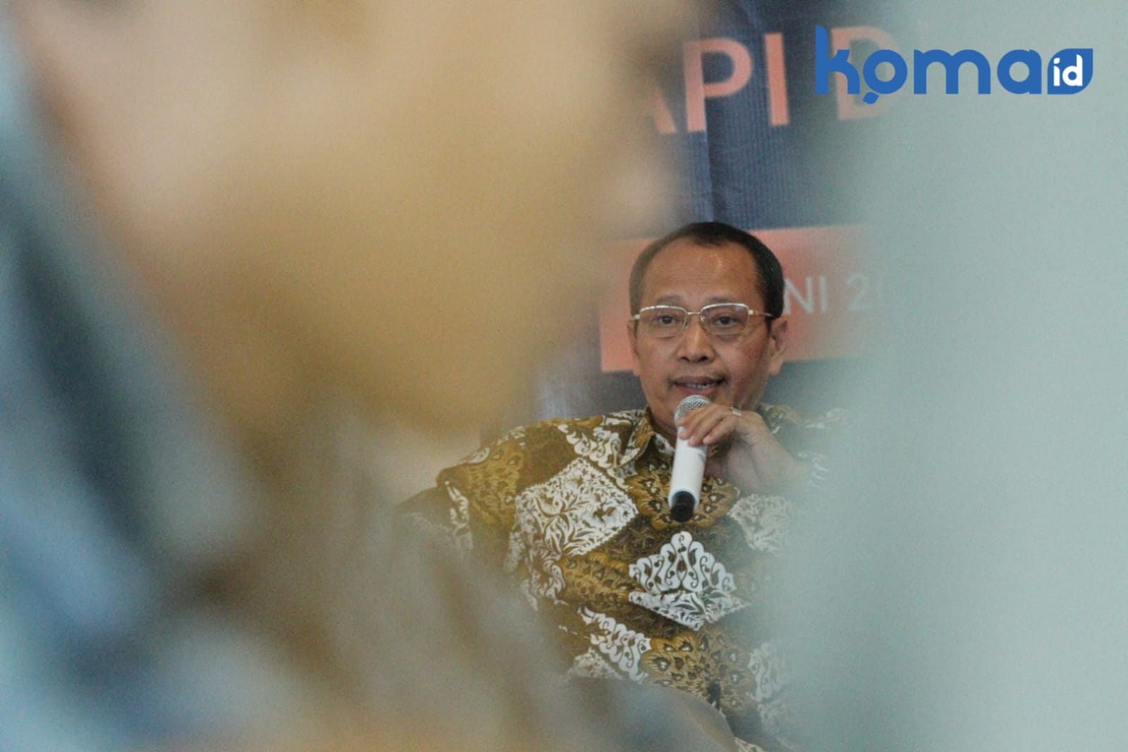 Padahal Khilafatul Muslimin Menolak Demokrasi Tapi Kok Oknum Elit Manfaatkan untuk Kepentingan Demokrasi, Lha ??