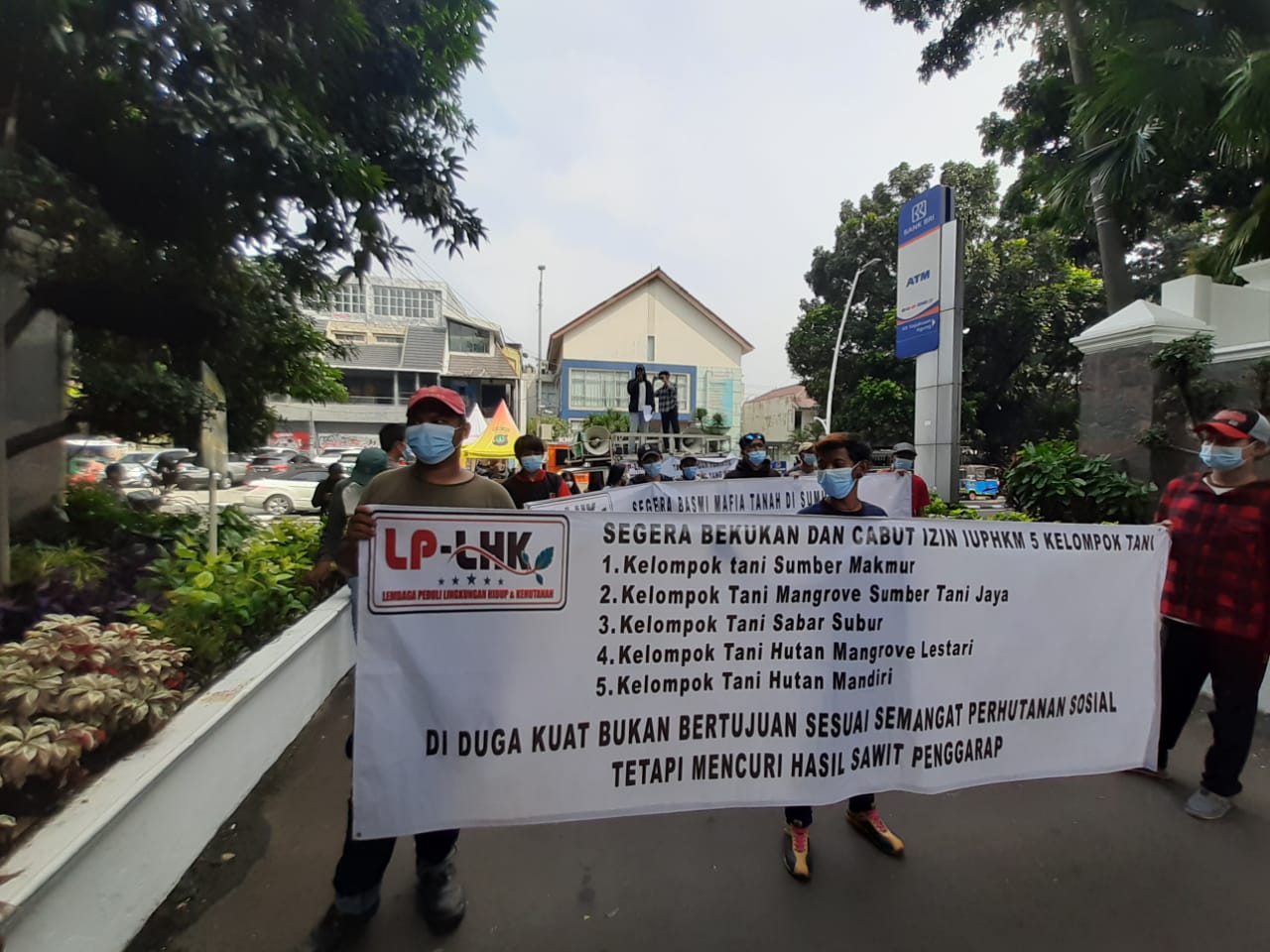 Menteri LHK Didesak Cabut IUPHKM 5 Kelompok Tani di Langkat