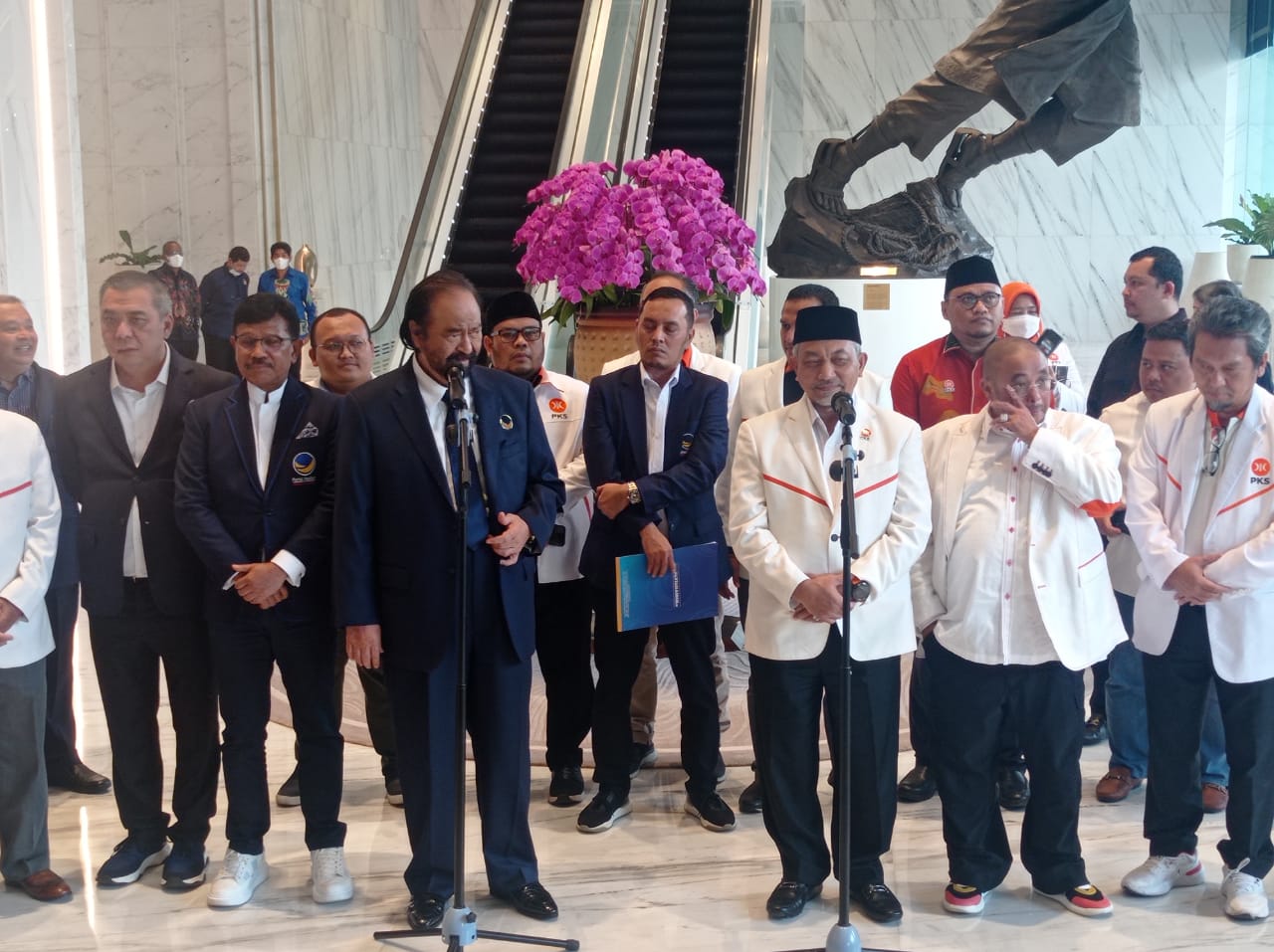 Manuver Parpol Hanya Tes Ombak, Bertahap Bubar Dengan Sendirinya