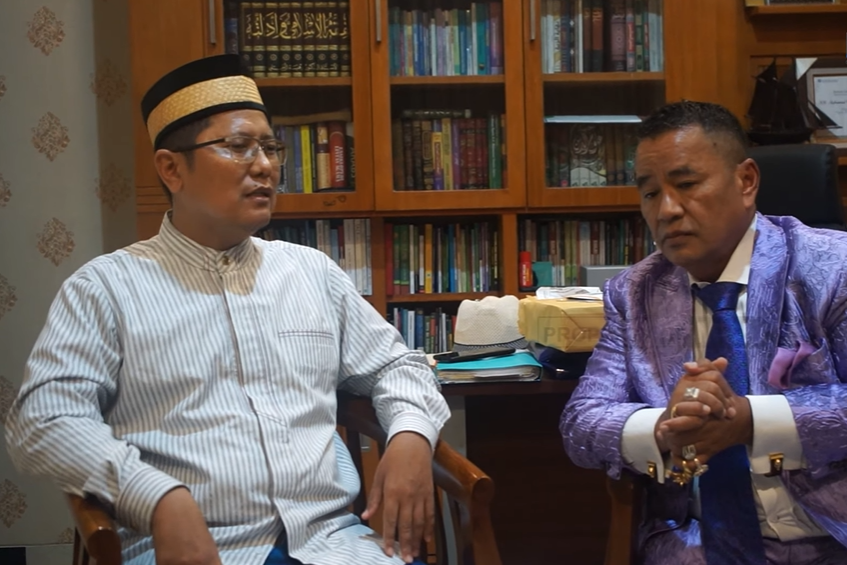 Didatangi Hotman Paris, Kiai Cholil Nafis Melunak kepada Holywings