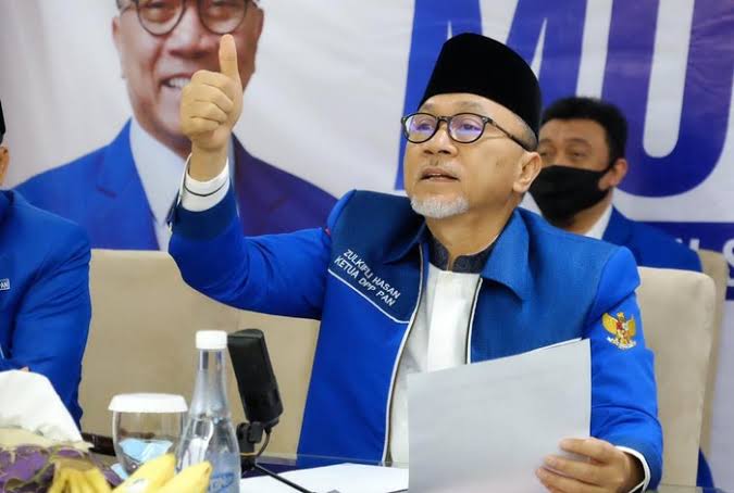 Rekam Jejak Penuh Tanda Tanya, Jangan Sampai Zulhas Jabat Mendag Semua Urusan Mandek