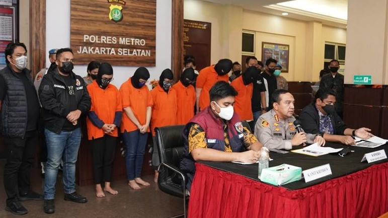 Manajemen Holywings Terkesan Lepas Tangan, yang Dihukum Cuma Karyawan?