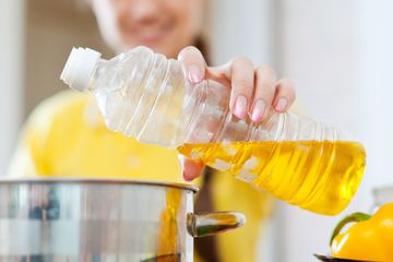 Harga Plastik Naik, Harga Minyak Goreng Ikut Naik, di Jakarta Segini