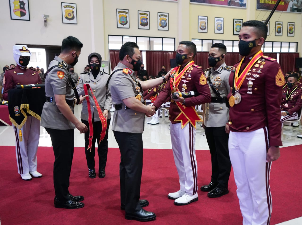 Sampaikan Pesan ke Taruna-Taruni Akpol, Kapolri : Jangan Ragu Turun, Dengar & Serap Aspirasi Rakyat