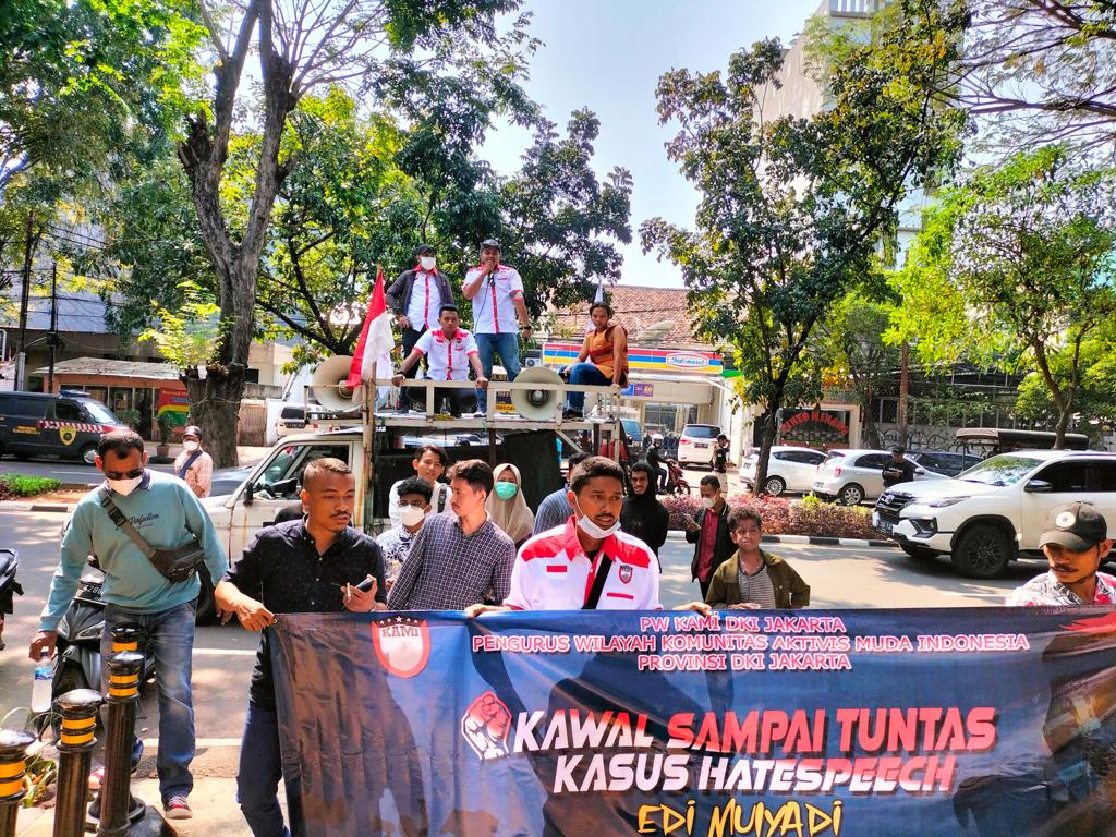 Sentil Majelis Hakim PN Jakpus, Komunitas Aktivis : Ingat, Edy Mulyadi Harus Dihukum Sesuai Perbuatannya!
