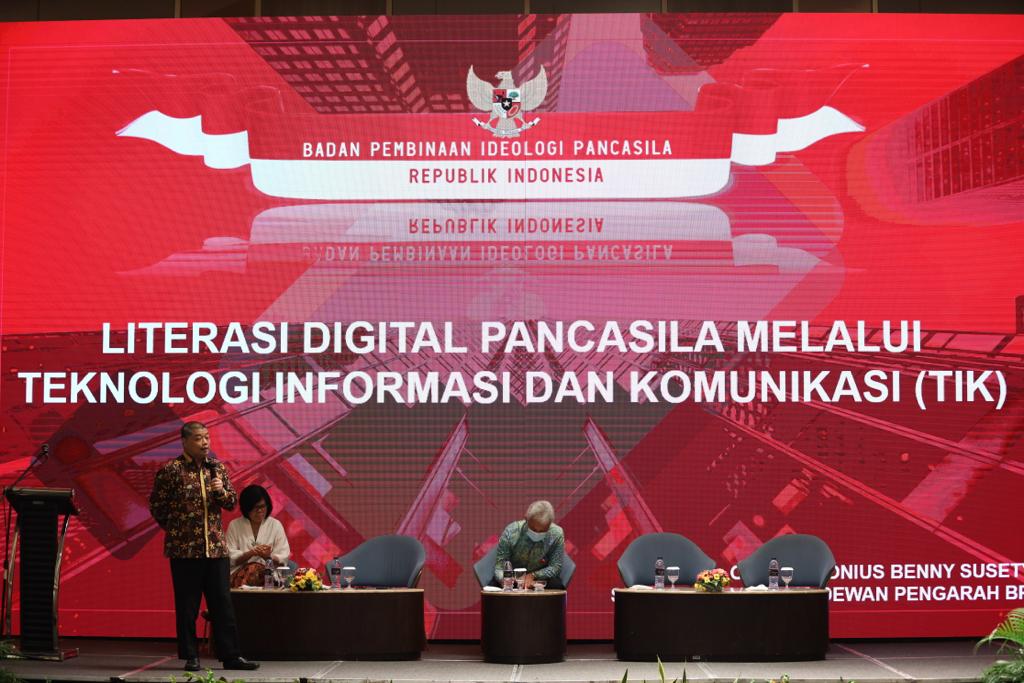 Staf Khusus BPIP : Literasi Digital Sangat Penting dalam Pengarusutamaan Pancasila