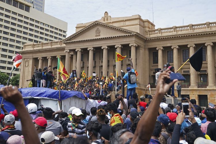 Narasi Sesat Indonesia Bakal Seperti Sri Lanka Berhasil Dipatahkan Survei Indikator Politik