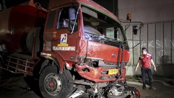Truk Pertamina
