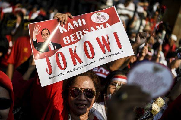 3 Jam Bareng Relawan dan Loyalis di Bogor, Jokowi Bahas Hal Penting!
