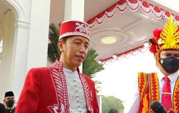 Kalau Setuju 3 Periode, Jokowi Melawan PDIP