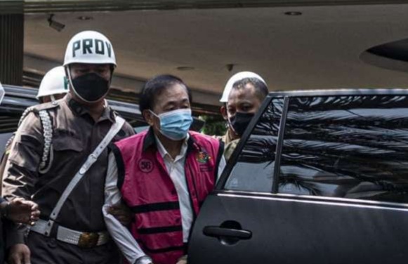 Tiba-tiba Sakit Jantung, Pemeriksaan Surya Darmadi Ditangguhkan 