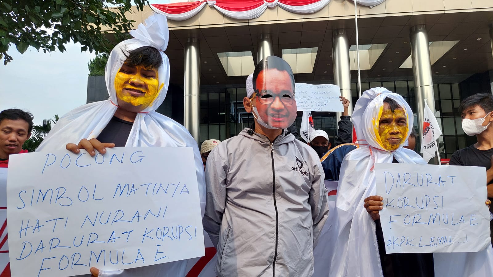 KPK Diserbu Pocong Gentayangan! Imbas Hati Nurani Mati, Kasus Korupsi Formula E Tak Juga Ditangani