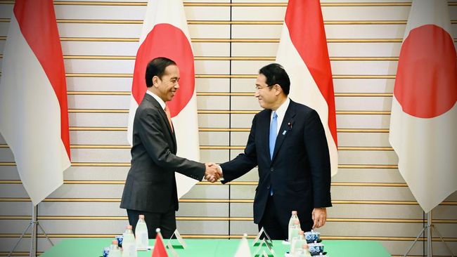 Fumio Kishida Positif Covid-19