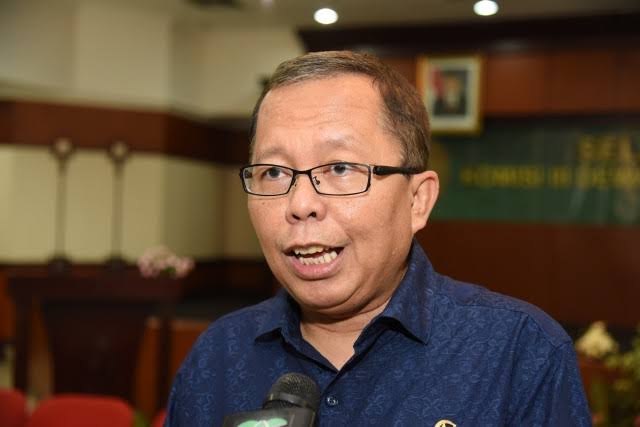Tegas Mutasi Sejumlah Anggota Termasuk Sambo, Kapolri Panen Pujian