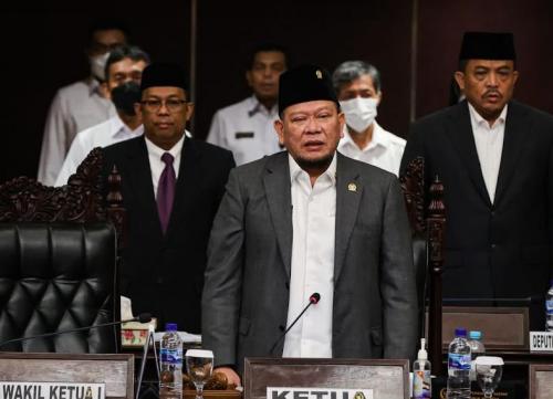 Putusan Sidang Paripurna DPD, Tamsil Linrung Gantikan Fadel Muhammad