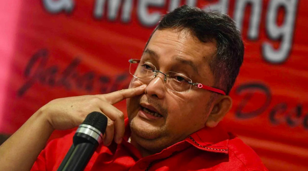 trimedya panjaitan