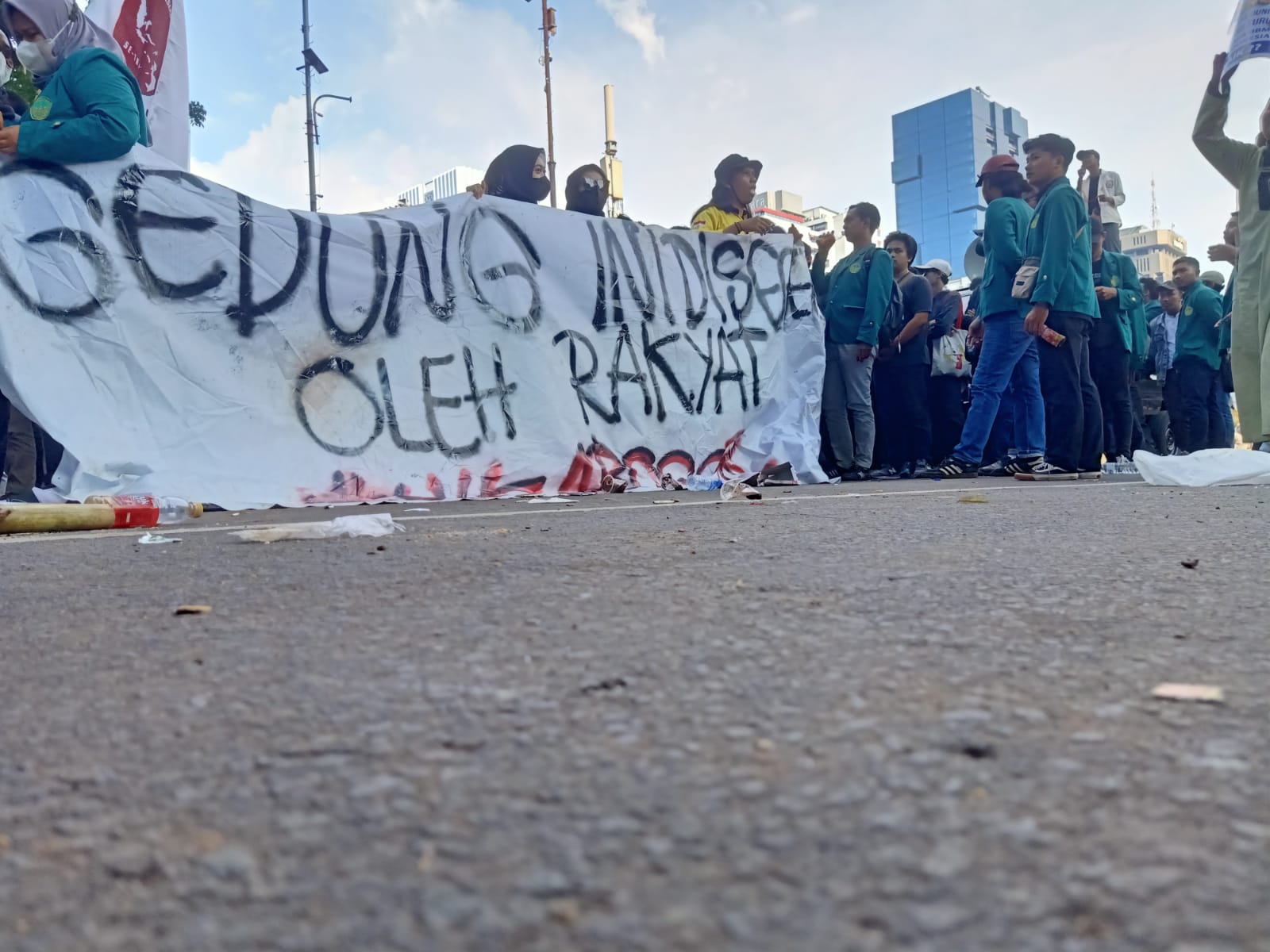 Ada Demo, Lalu Lintas Sekitar Gedung DPR Dialihkan