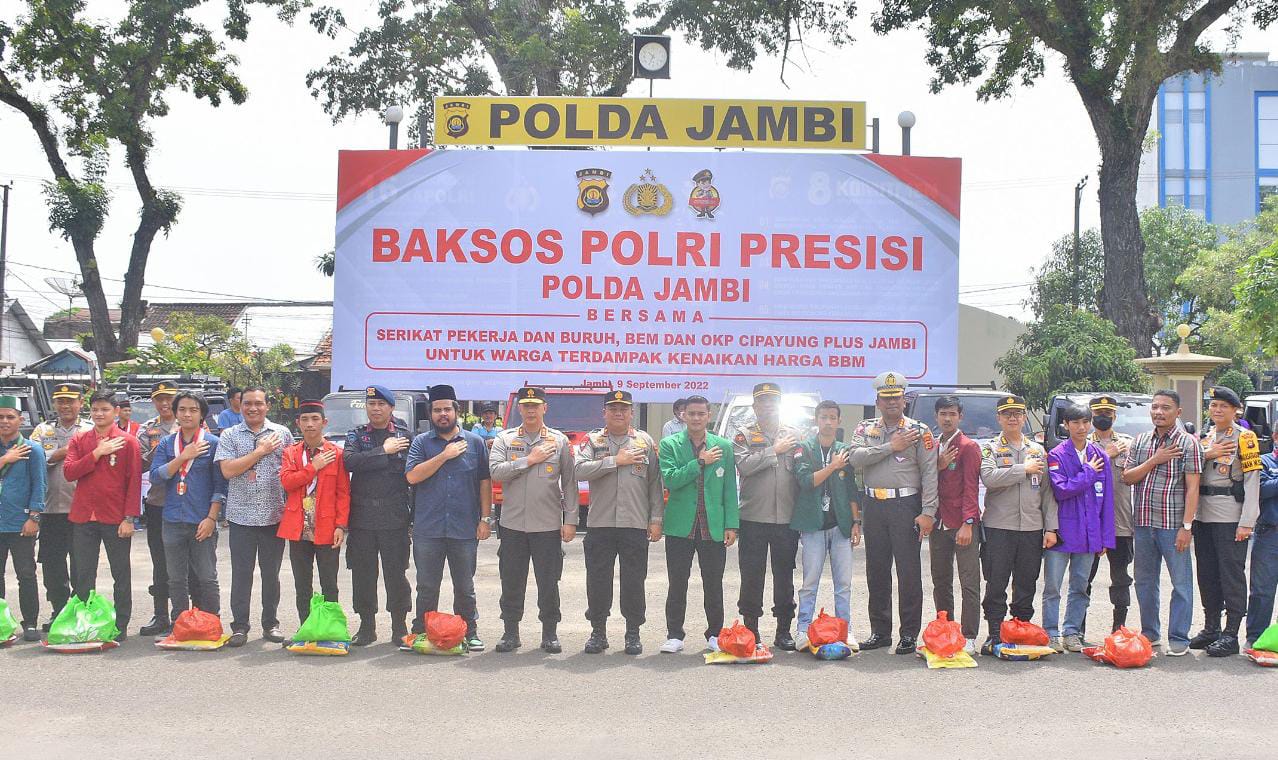 Gelontorkan Ribuan Paket Bansos, Polda Jambi Ringankan Beban Masyarakat Terdampak Naiknya Harga BBM