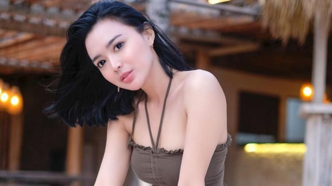 Sering Pamer Badan Mulus, Netizen Bilang Wika Salim Jarang Pakai Beha