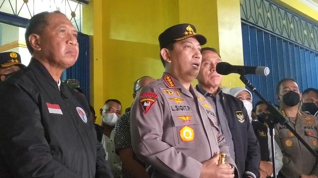 Kapolri Tawarkan Anak Korban Tragedi Kanjuruhan Masuk Kepolisian