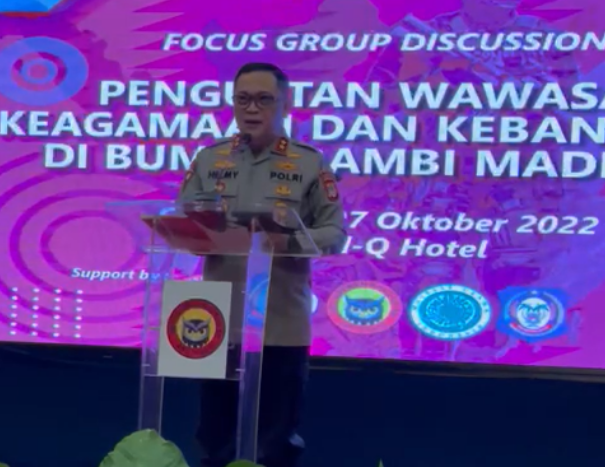 irjen pol helmy santika