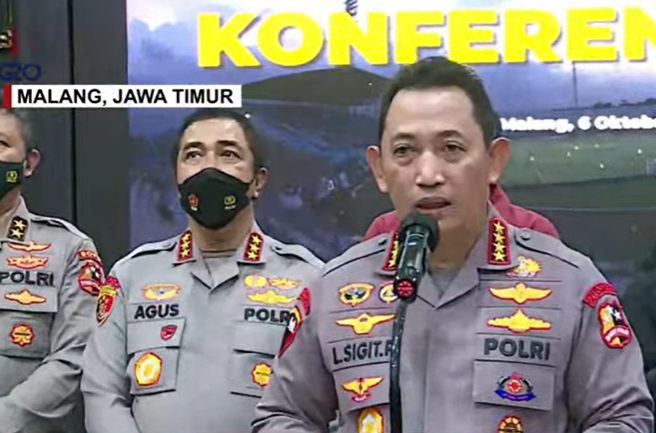 Cegah Pungli, Kapolri Minta Semua Kapolda Kapolres Kapolsek Sebar Nomor HP ke Masyarakat