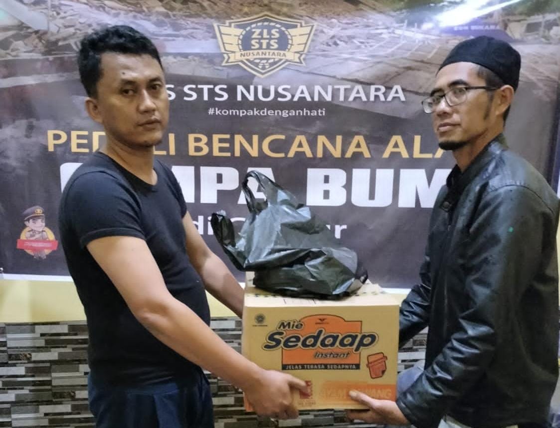 Angkatan Polri ZLS-STS Nusantara Gotong Royong Salurkan Bantuan Paket Sembako ke Korban Gempa Cianjur
