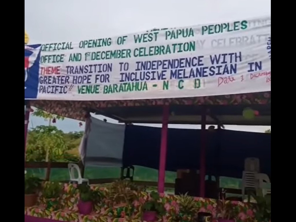 Lewati Jalan Terjal dan Licin, Polisi Bersama Komunitas Motor Trail Kirim Bantuan Korban Gempa Cianjur