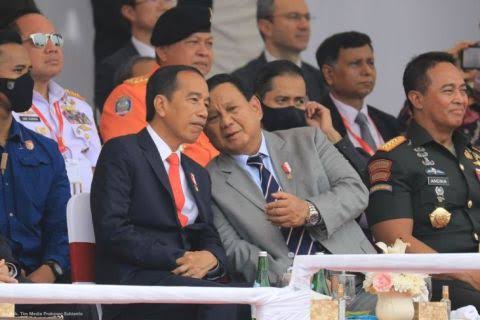 Jokowi Sudah Cek Prabowo Ada Kerutan di Wajah dan Rambut Putih, Sinyal Presiden 2024?