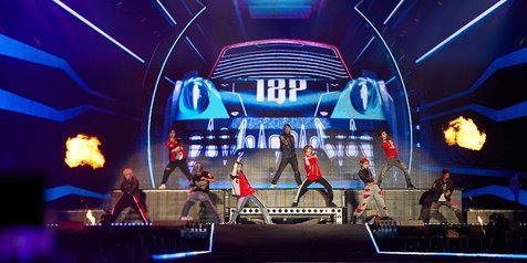 Fans Dorong-dorongan Hingga Puluhan Pingsan, Konser NCT 127 Dihentikan