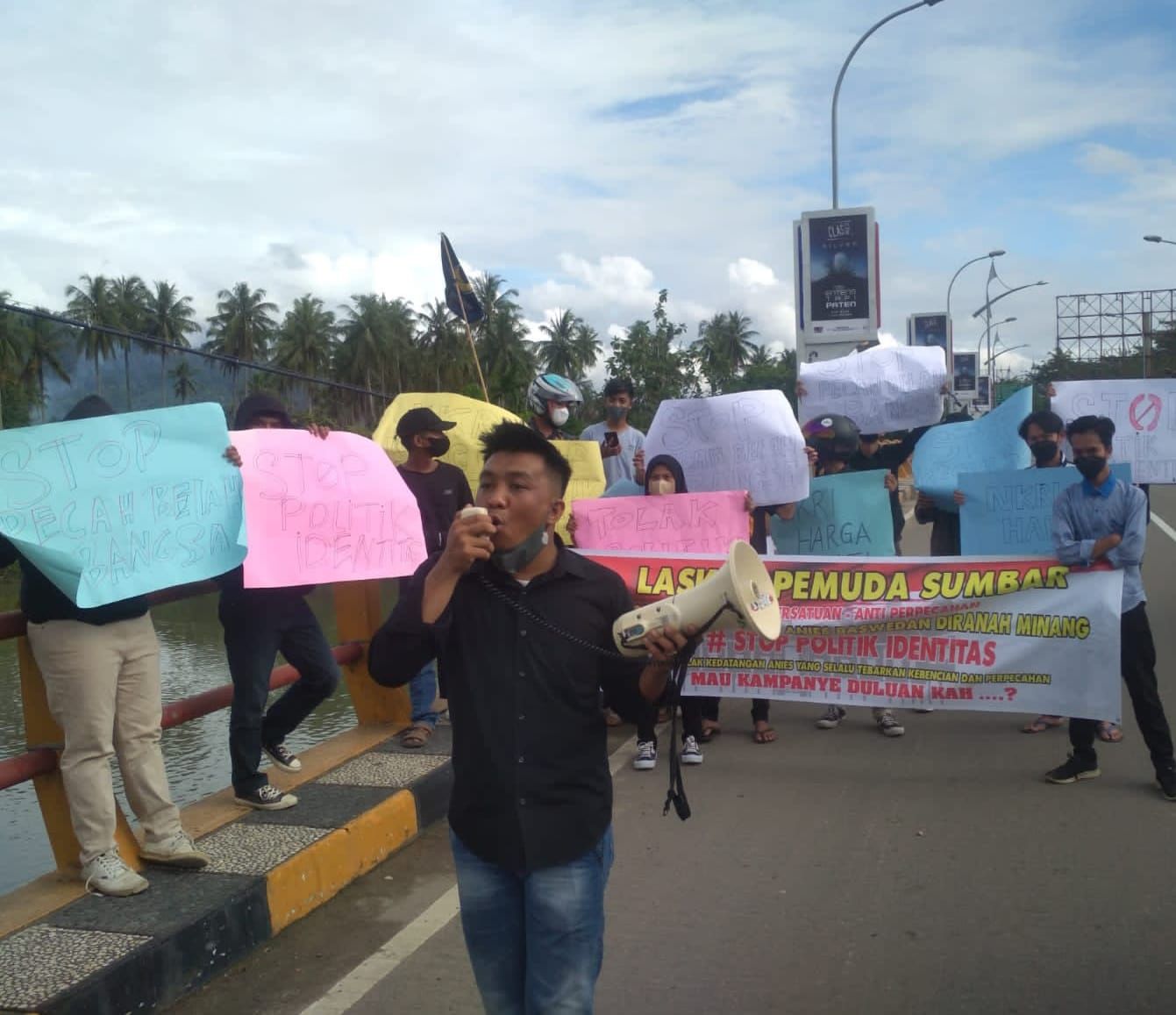 Breaking News : Gempa Bumi Garut Berkekuatan 6,4 Magnitudo