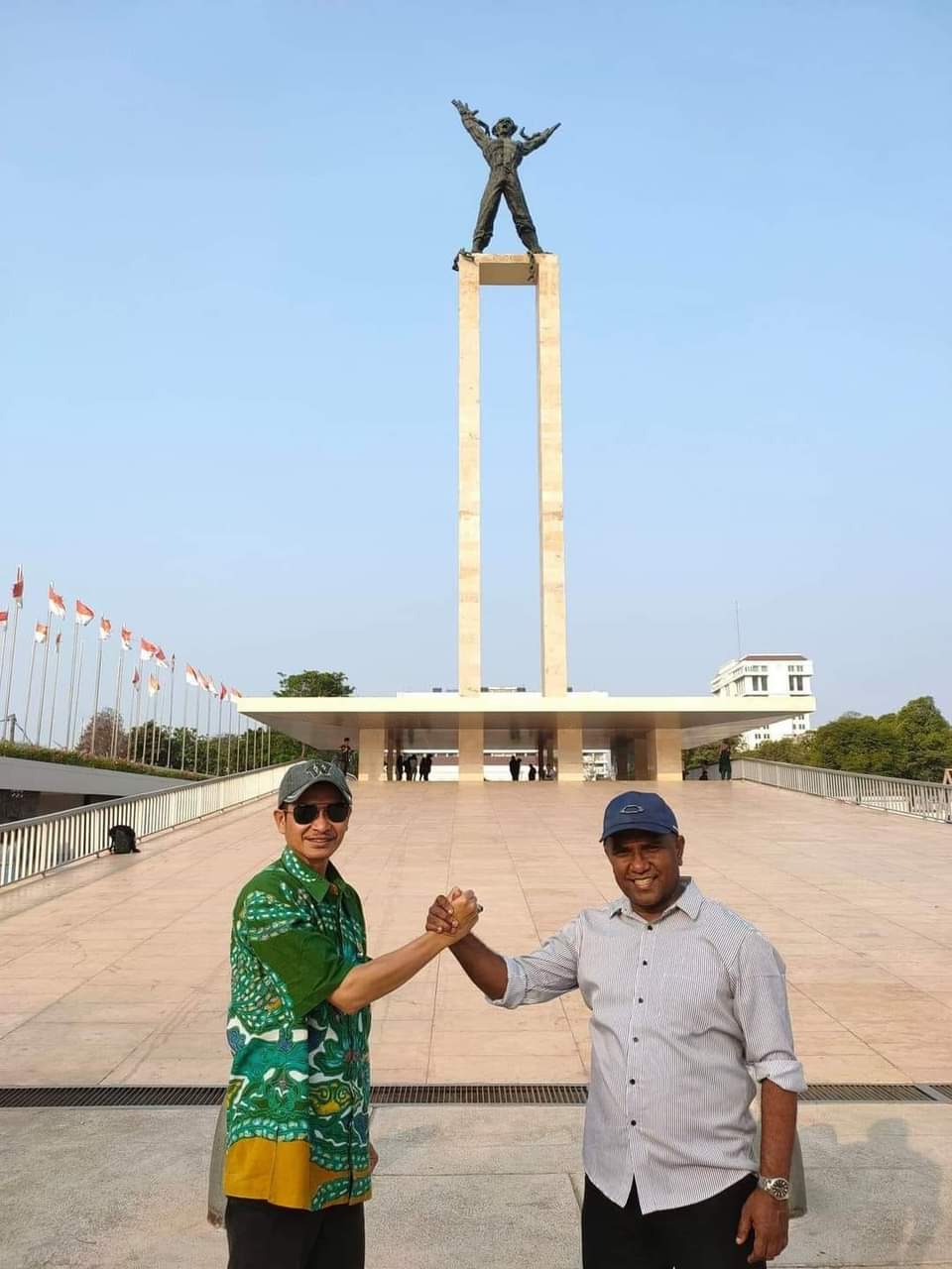 Menolak Lupa 1 Desember 1961 : Kontroversi Sejarah Kemerdekaan Papua Barat vs Sejarah Indonesia