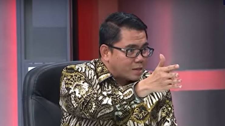 DPR Desak Polri Tindak Tegas  Kamaruddin Simanjuntak