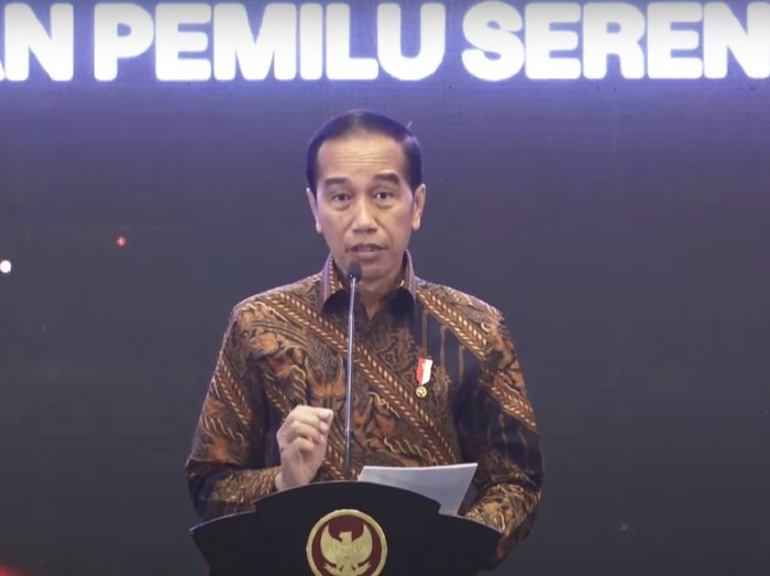 Jokowi : Bawaslu Harus Tegas, Jangan Santai Hadapi Politik Identitas & SARA