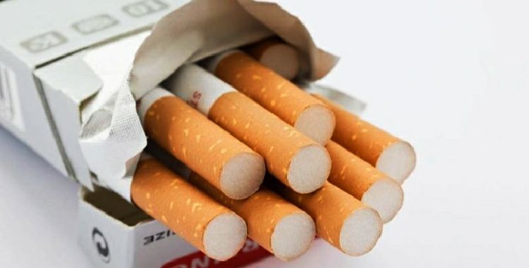 Pedagang Kaki Lima Protes Keras Aturan Larangan Jual Rokok Eceran