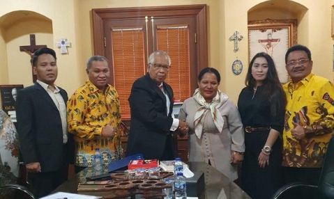 Rekening Istri Enembe Dibekukan, Sinyal Segera Ada Tersangka Baru?