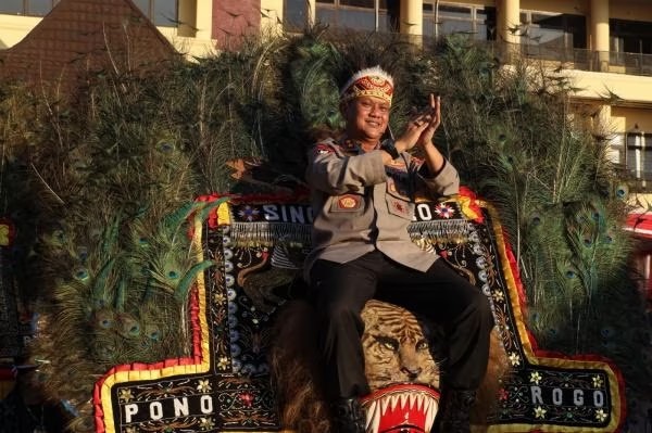 Rawat Kebhinekaan, JARI 98 Apresiasi Polda Banten Gelar Kesenian Budaya Mulai dari Golok Banten Hingga Reog