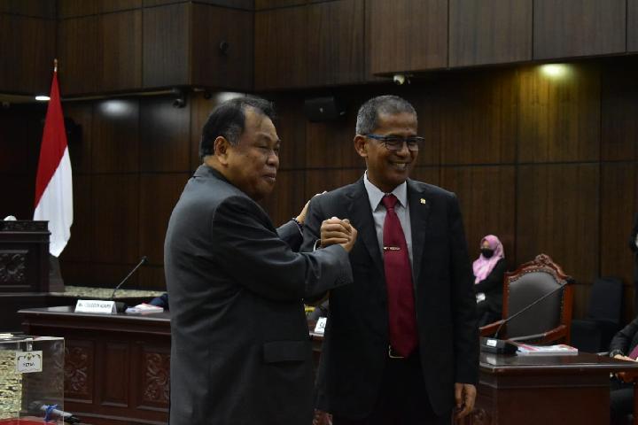 Pemilihan Ketua MK Belum Deal, Anwar Usman & Arief Hidayat Kembali Imbang