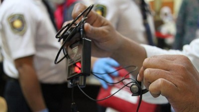 Polisi Sita 8 HT, Diduga Milik Simpatisan KKB Papua