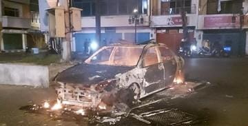 OTK Lagi !! Bakar Mobil & Rusak Pos Polisi, Lempari Rumah Kapolda di Kupang