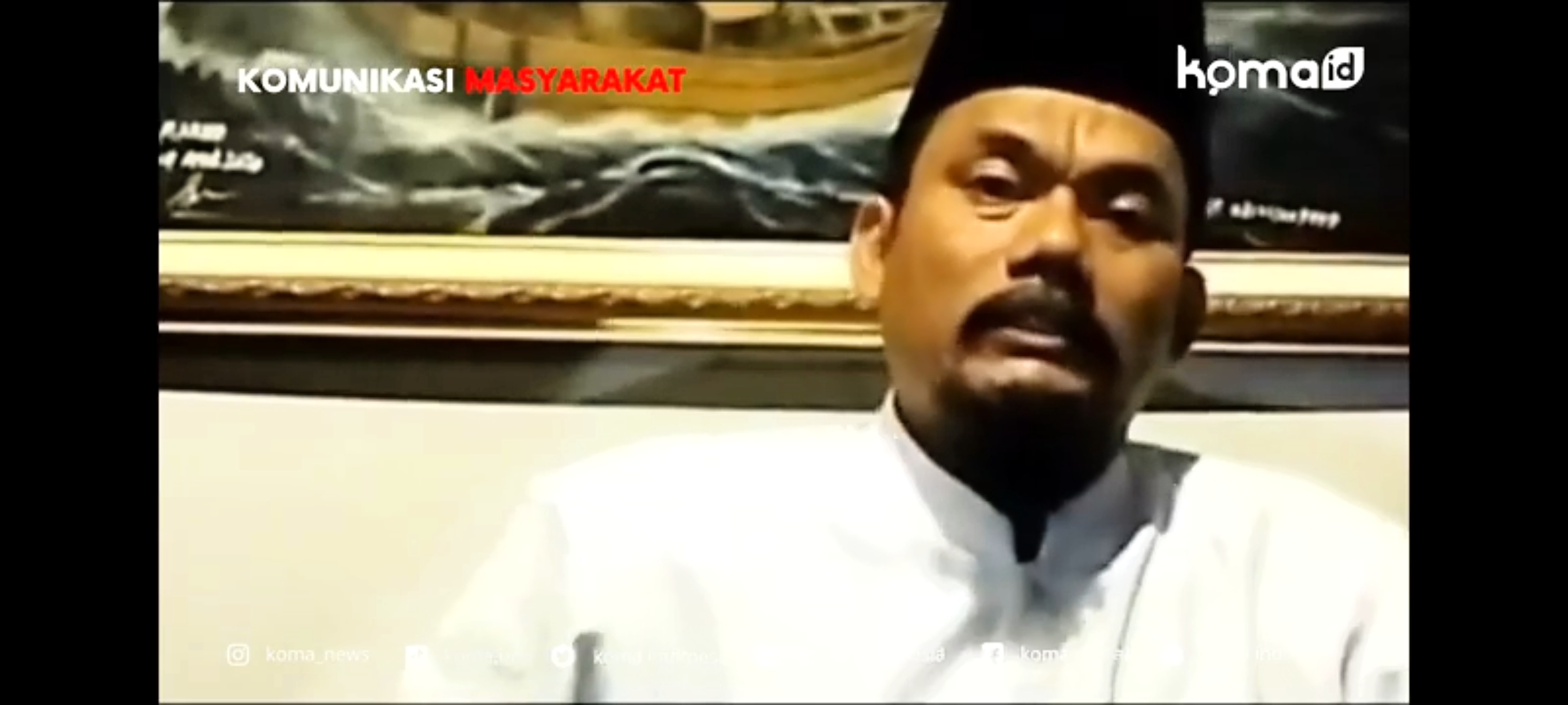 Tiktokers Cilacap: Kapolri & Panglima TNI Harus Duduk Bersama Usut Kasus Penyerangan Polres Jeneponto ! Gerudukan Kayak Anak Kecil Aja