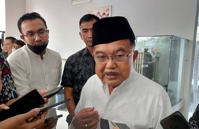 Puji Pemerintah, JK: Kalau di Malaysia Pencemarah Naik Mimbar Kritik Pemerintah, Langsung Ditangkap!