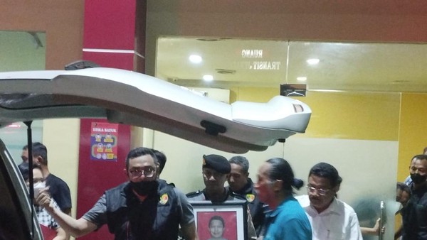 Kasat Narkoba Polres Jaktim Tewas, Keluarga Duga Ada Peran Mafia Dibaliknya