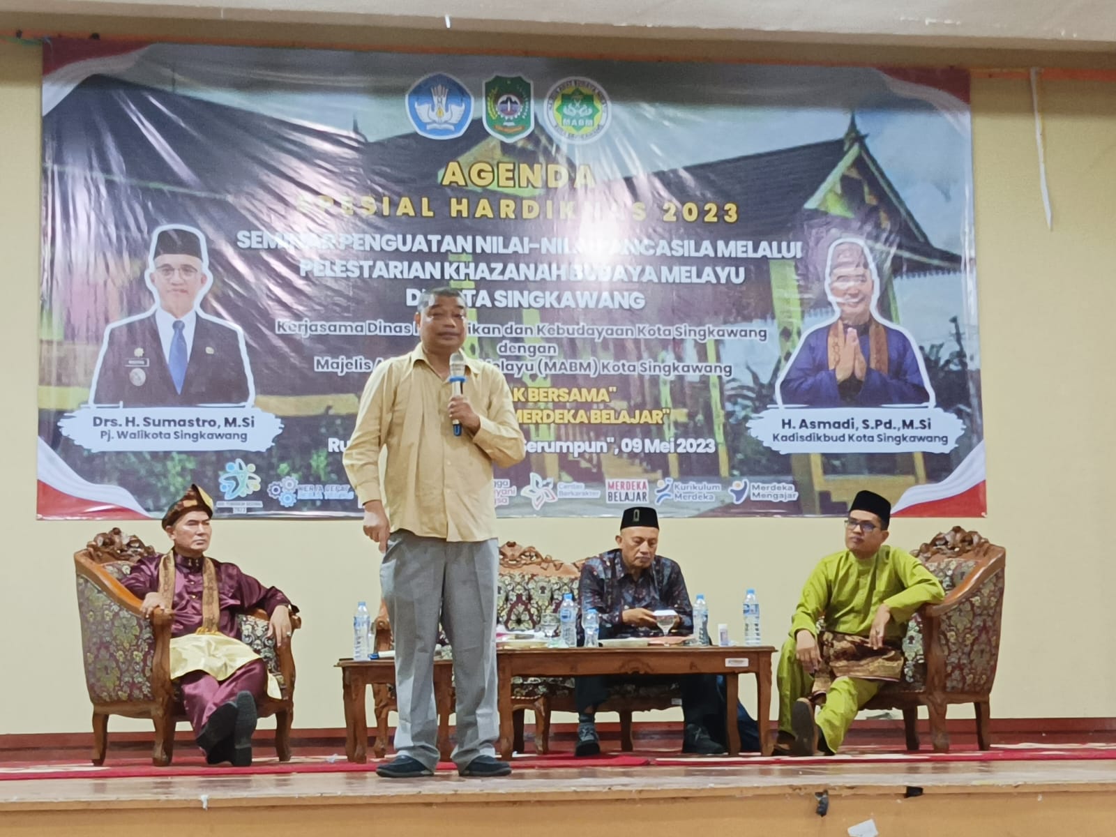 Sambut Hari Pendidikan Nasional, Kuatkan Nilai-Nilai Pancasila Lewat Pelestarian Khazanah Budaya Melayu di Kota Singkawang