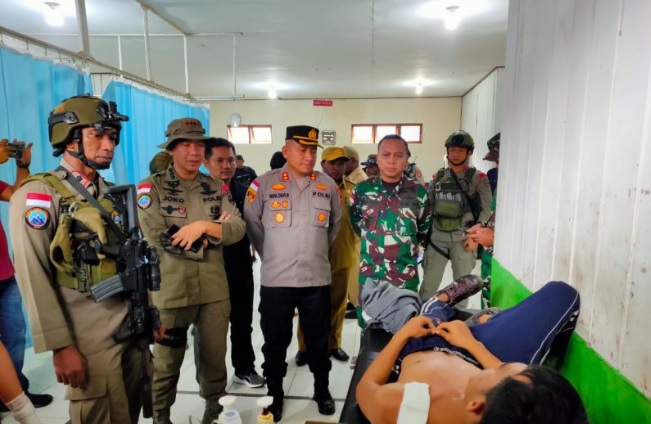 Alhamdulillah! 4 Pekerja Proyek BTS yang Disandera KKB Berhasil Dievakuasi Personel Gabungan
