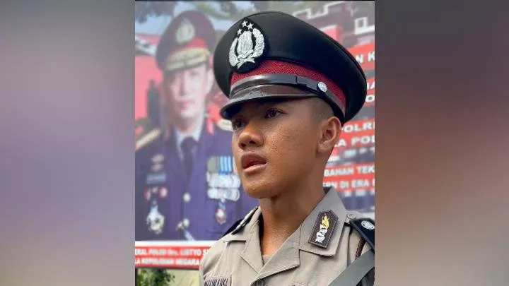Sosok Inspiratif: Nur Hikmawansyah, Buruh Tani yang Lolos Sekolah Polisi Negara Batua