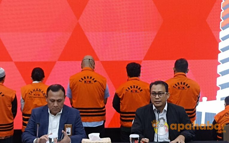 KPK Tetapkan 10 Orang Tersangka Korupsi Tukin Kementerian ESDM