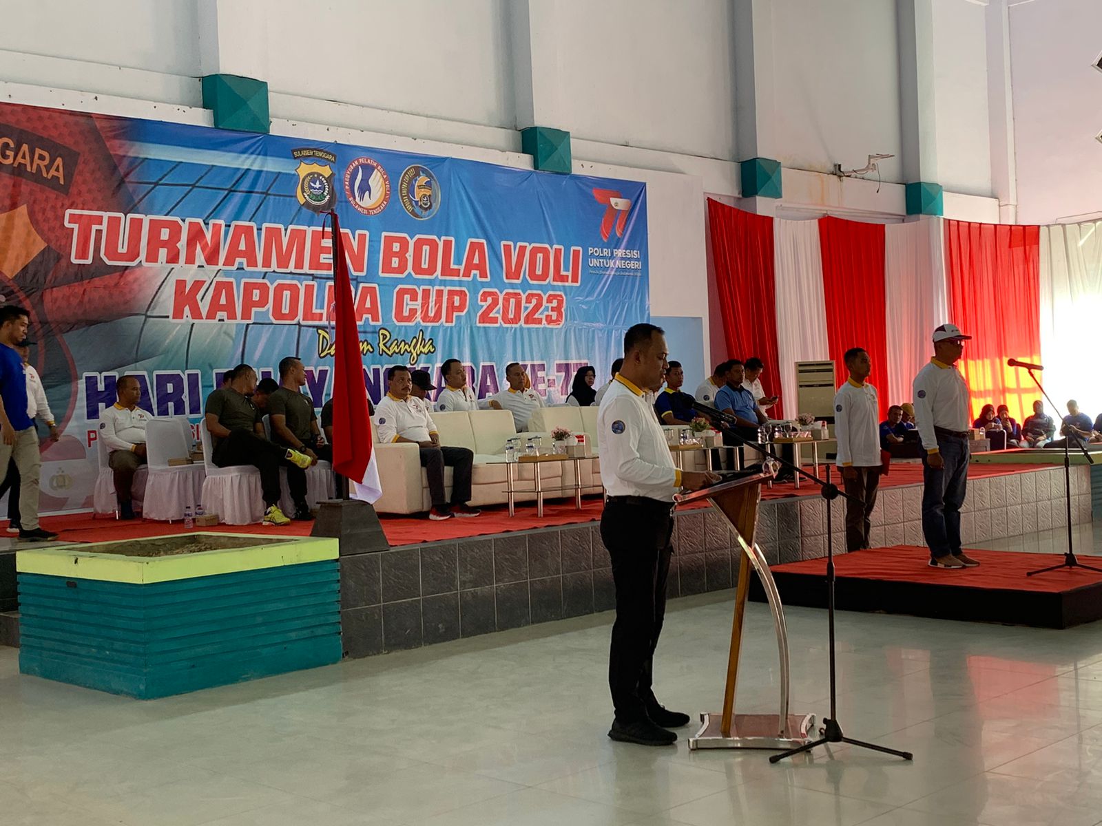 Semarakkan Hari Bhayangkara ke-77, Polda Sultra Gelar Turnamen Voli