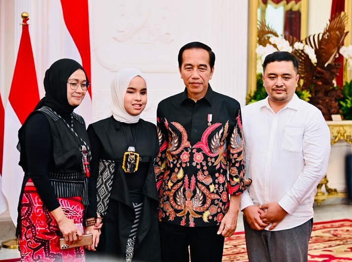 Jokowi dan Keluarga Putri Ariani