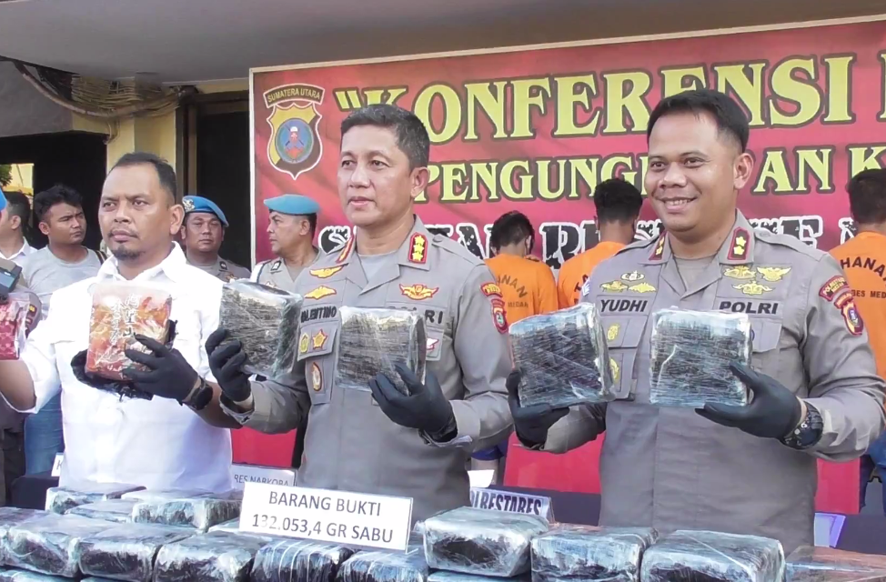 Polisi Gagalkan Upaya Peredaran 120 Kg Sabu Asal Malaysia